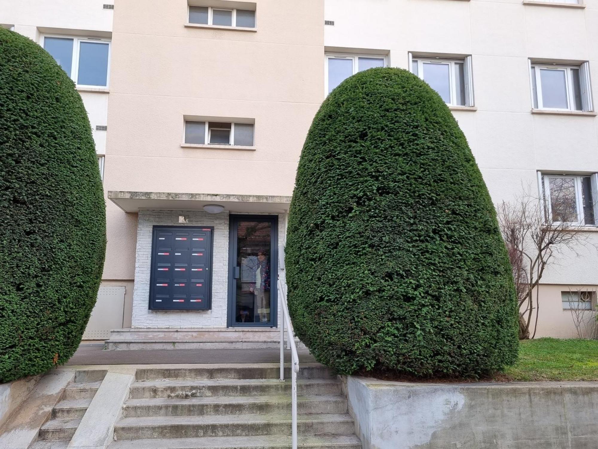 Cathedrale, Champagne Near, Park And Stores Close Apartment Reims
