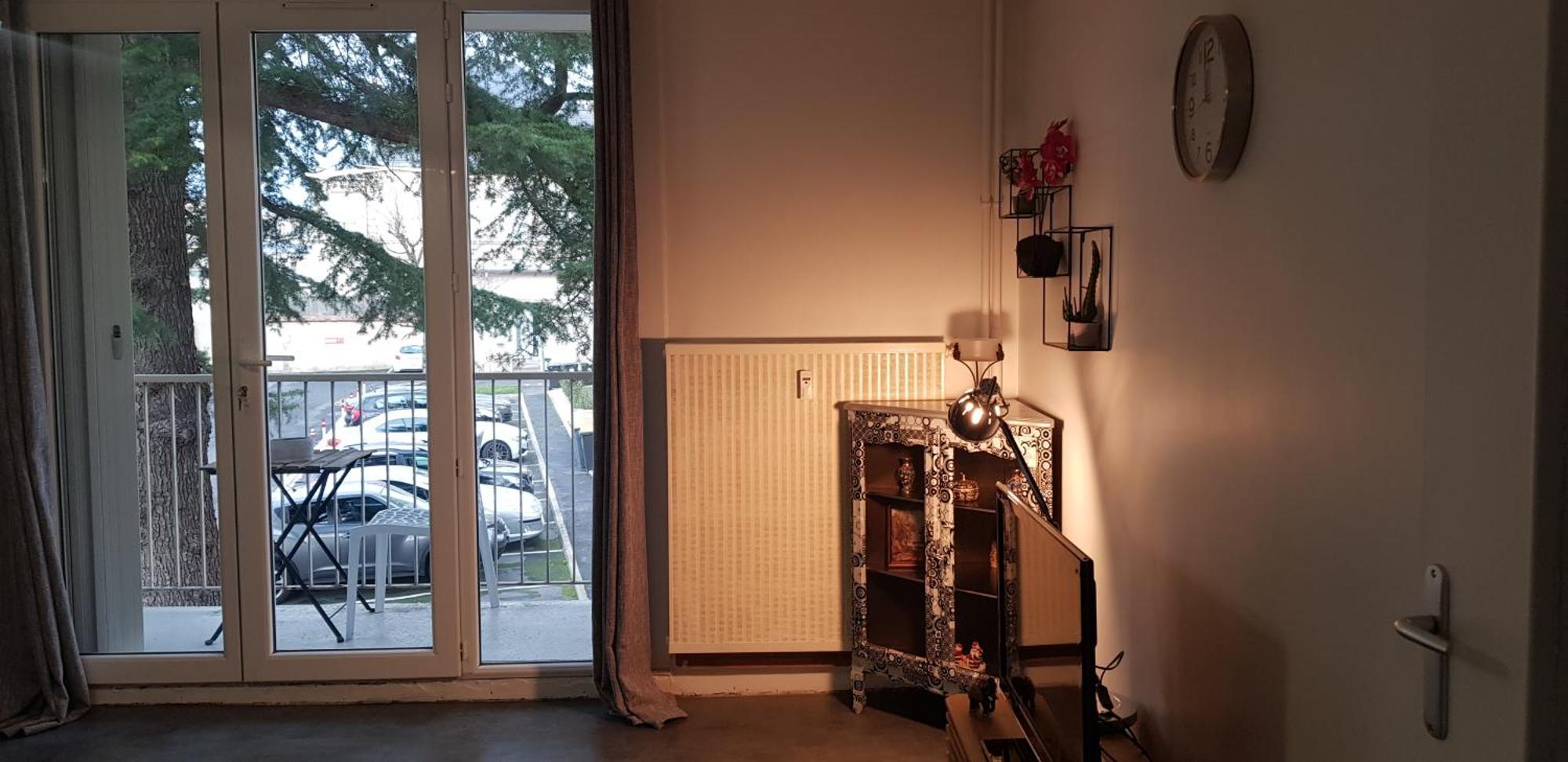 Cathedrale, Champagne Near, Park And Stores Close Apartment *