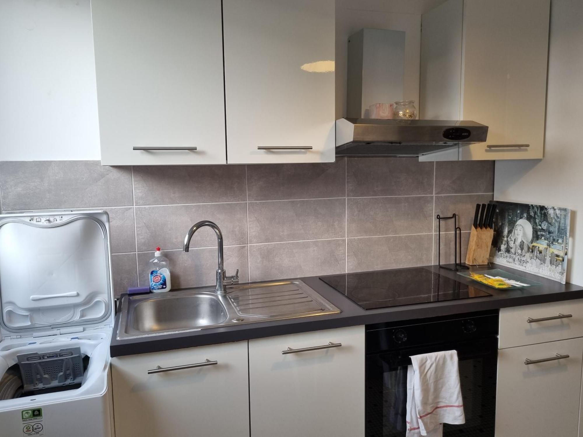 Apartment Cathedrale, Champagne Near, Park And Stores Close *